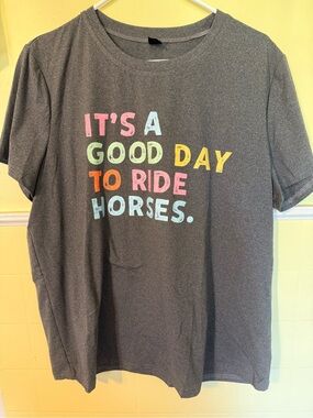 SHEIN Charcoal Tee with Multicolor Positive Slogan